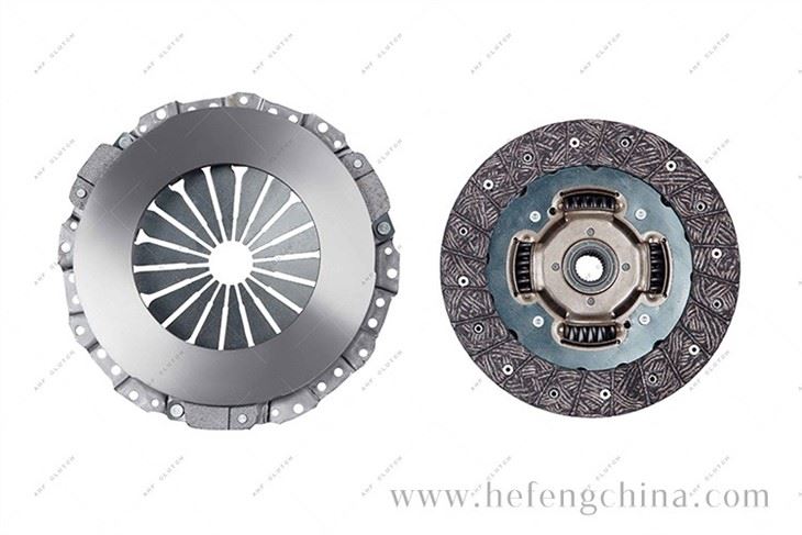 AISIN KE-RE02B CLUTCH KIT For RENAULT in stock